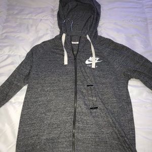 Womens Medium Nike Athletic Jacket in Gray